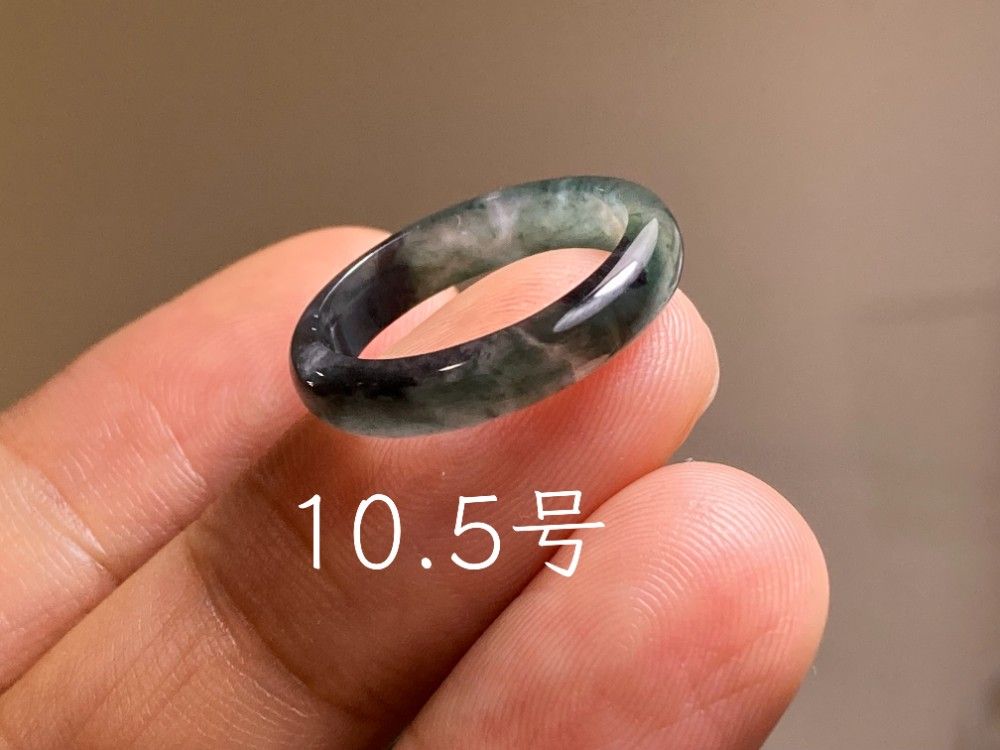 L16-48 氷種 10.5号 墨緑 グアテマラ産 A貨 本翡翠 くりぬき リング