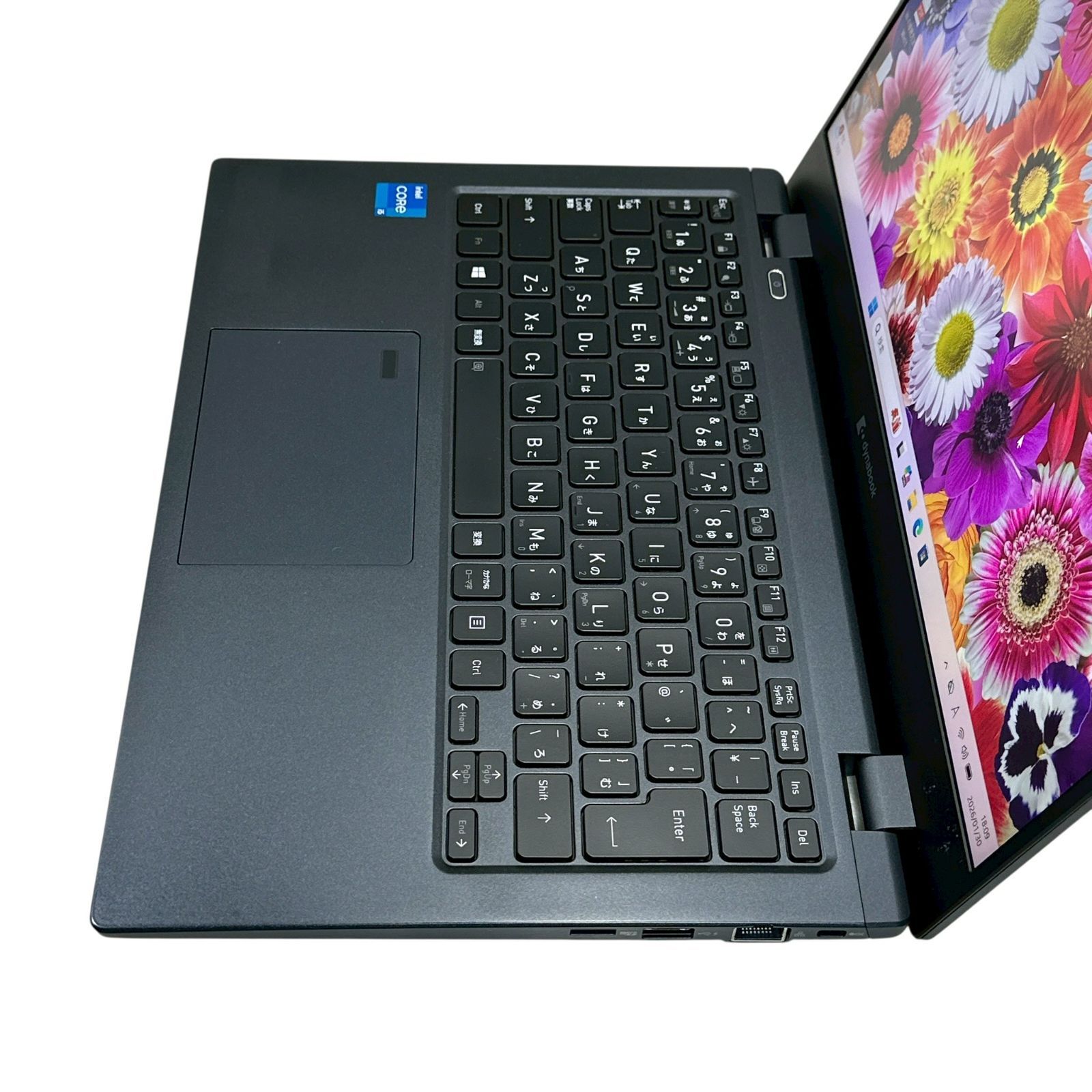 美品 dynabook G83/HS 第11世代 i5 16GB SSD256GB 13.3型 軽量 ノート