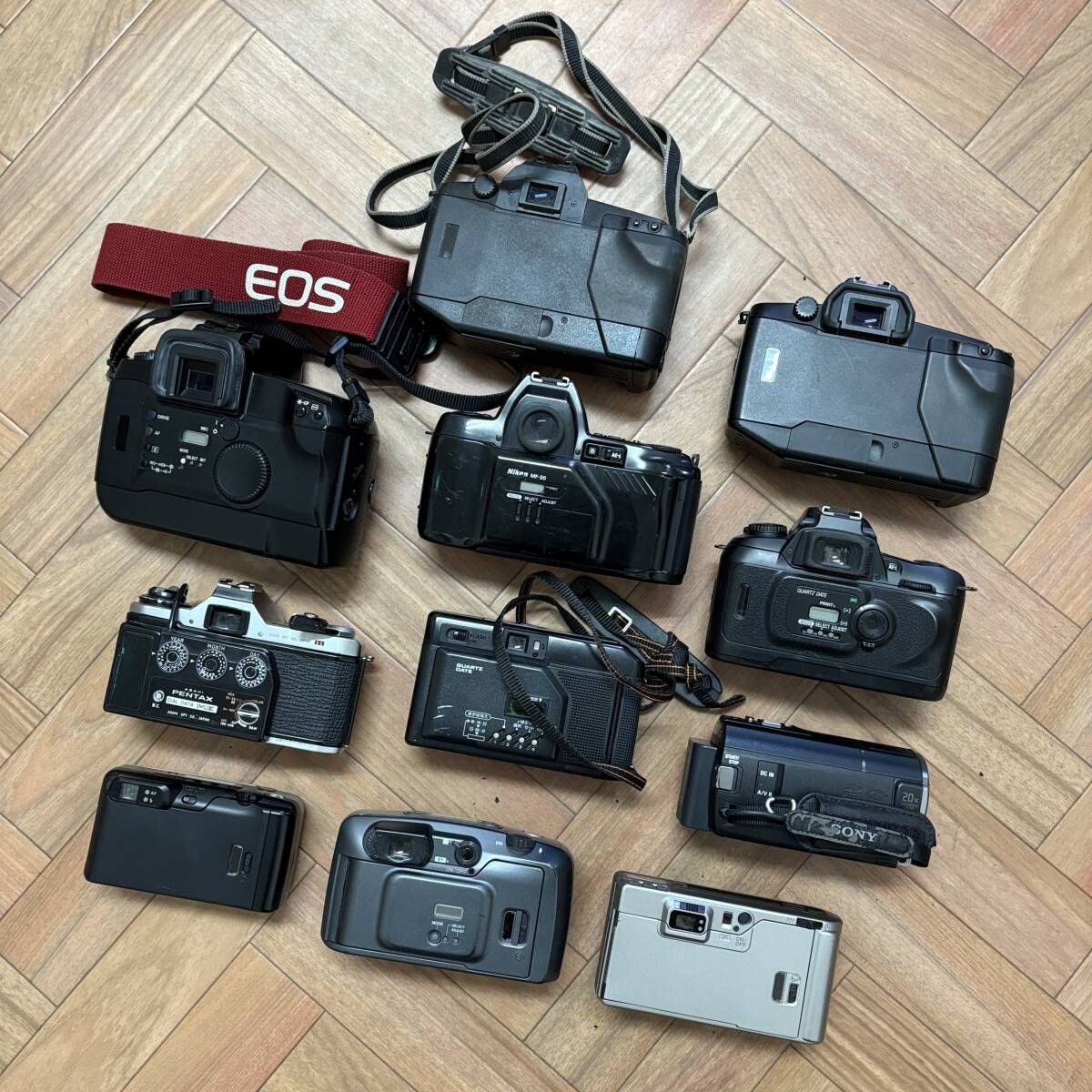まとめ】一眼レフ・コンパクト・ビデオカメラなど 計11台 まとめ売り