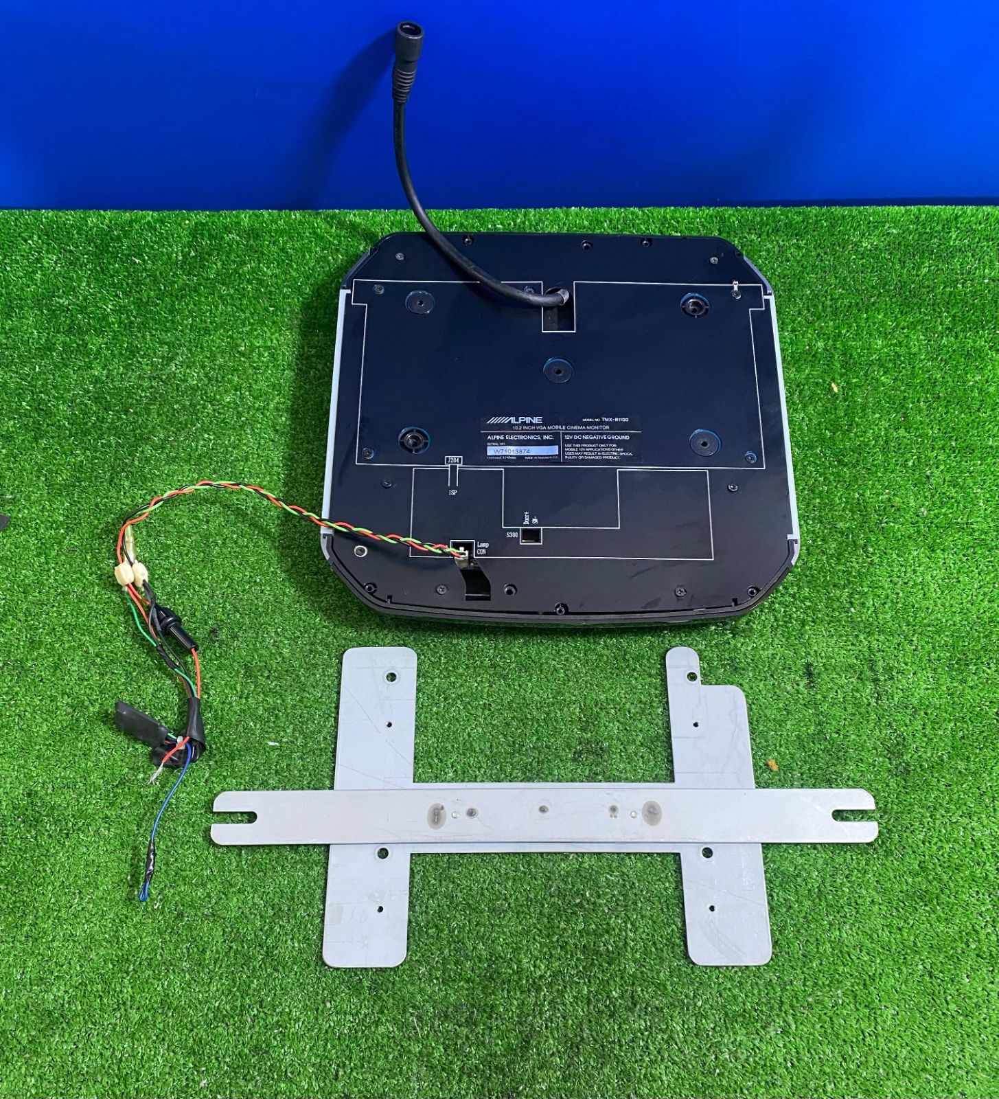 ZT-6788] アルパイン TMX-R1100 フリップダウンモニター／リア