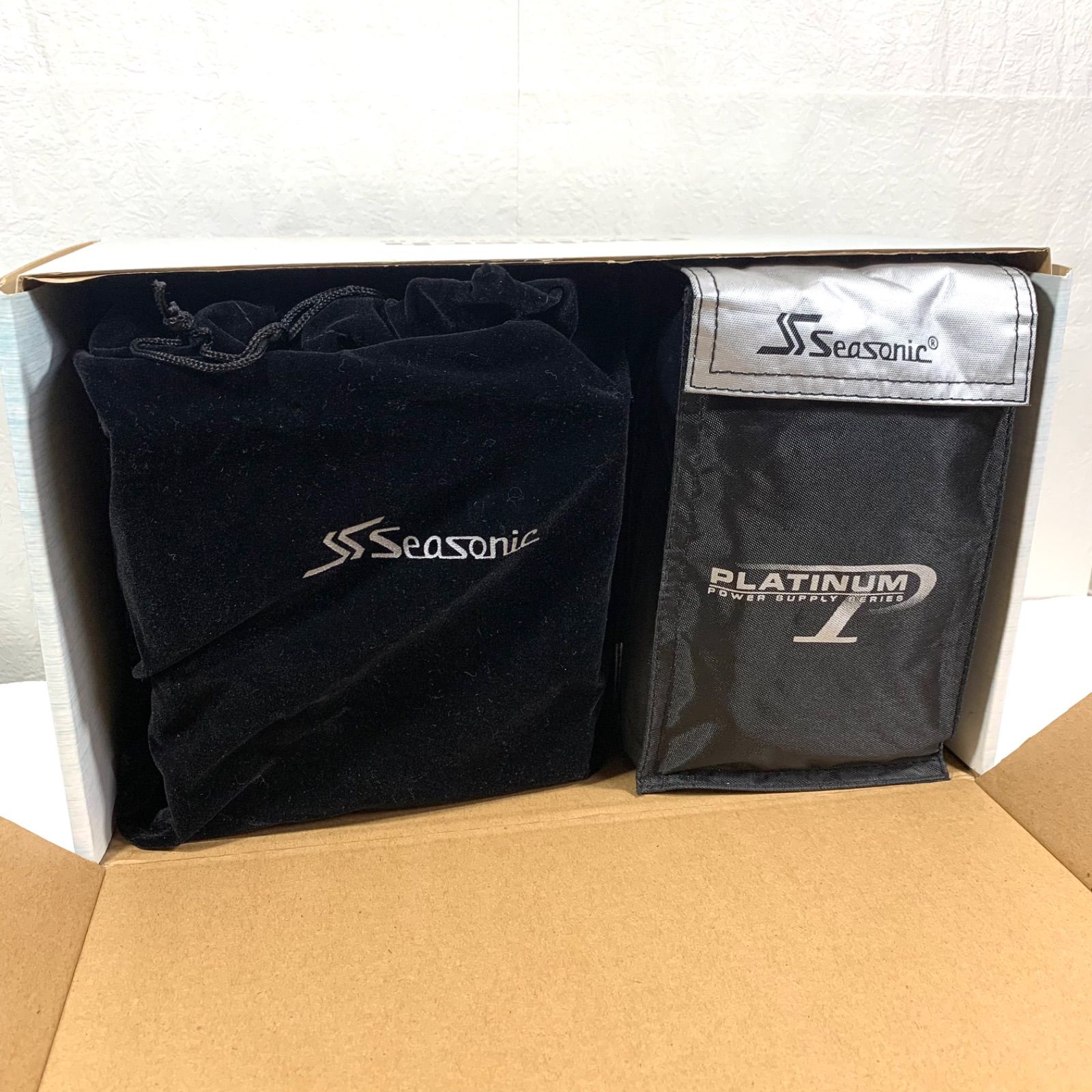 動作品、美品】Seasonic PLATINUM SS-660XP2(Platinum-660） 660W