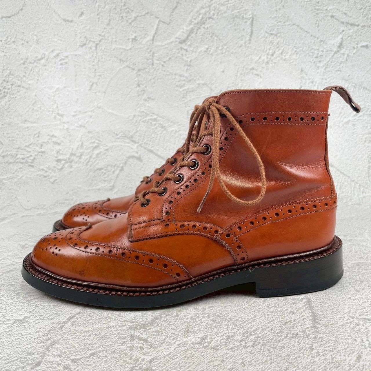 良品】TRICKER