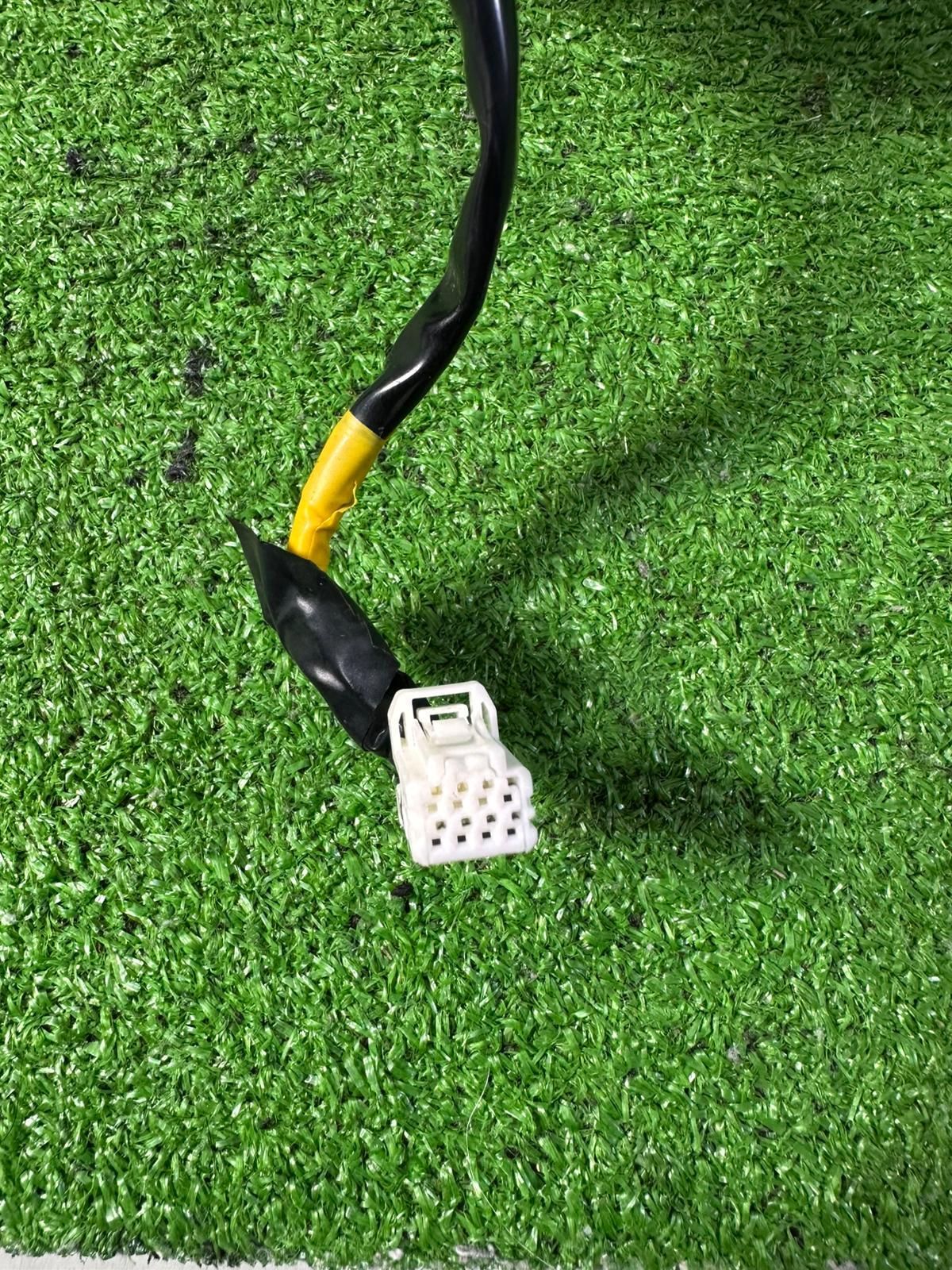 ZT-6827] 日産 純正 ノートE11 色：KH23 ブラック サイドドアミラー