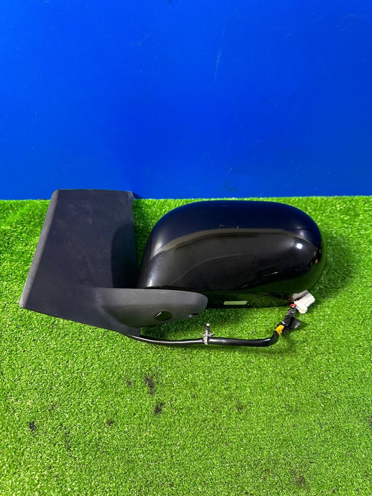 ZT-6827] 日産 純正 ノートE11 色：KH23 ブラック サイドドアミラー