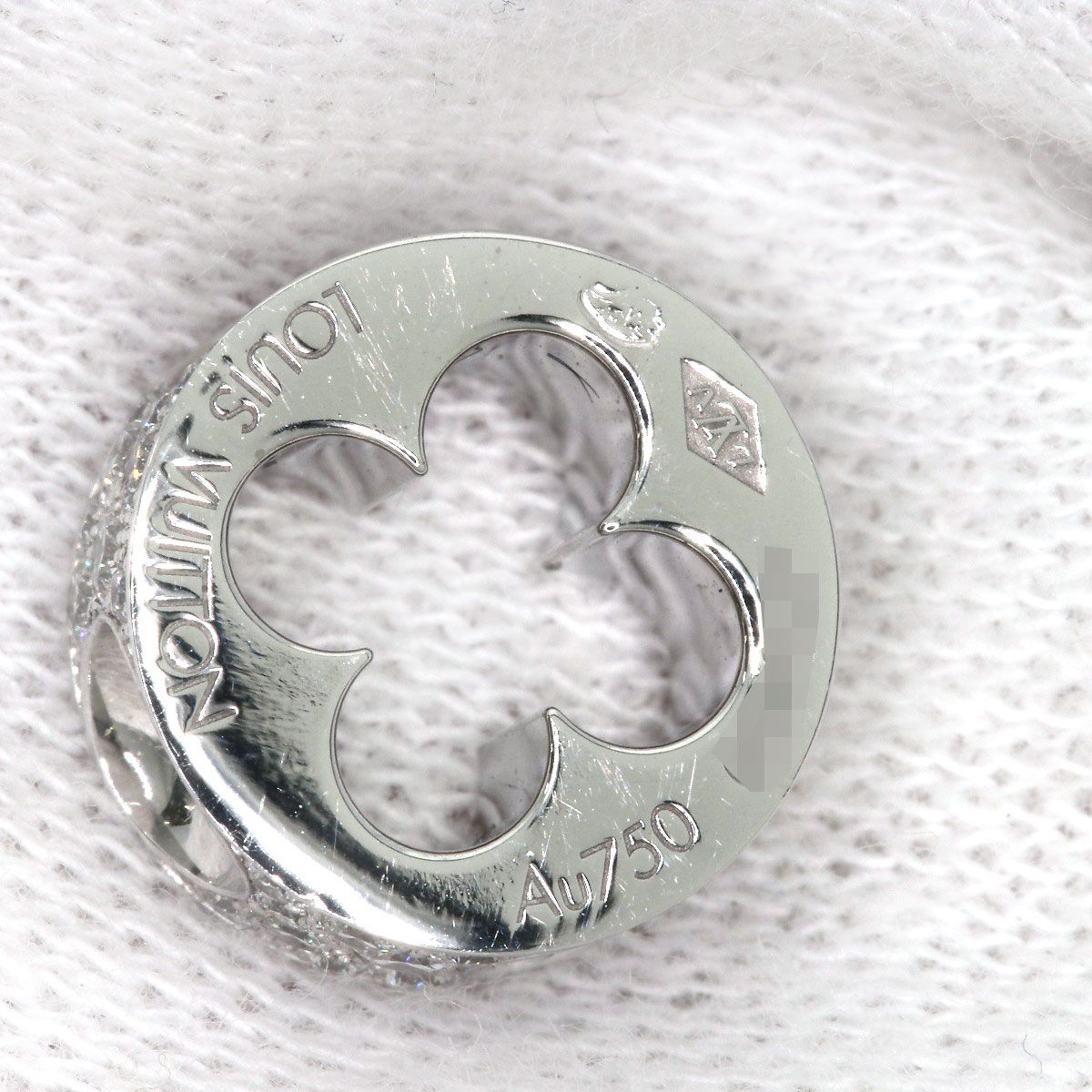 LOUIS VUITTON ルイヴィトン パンダンティフ アンプラント