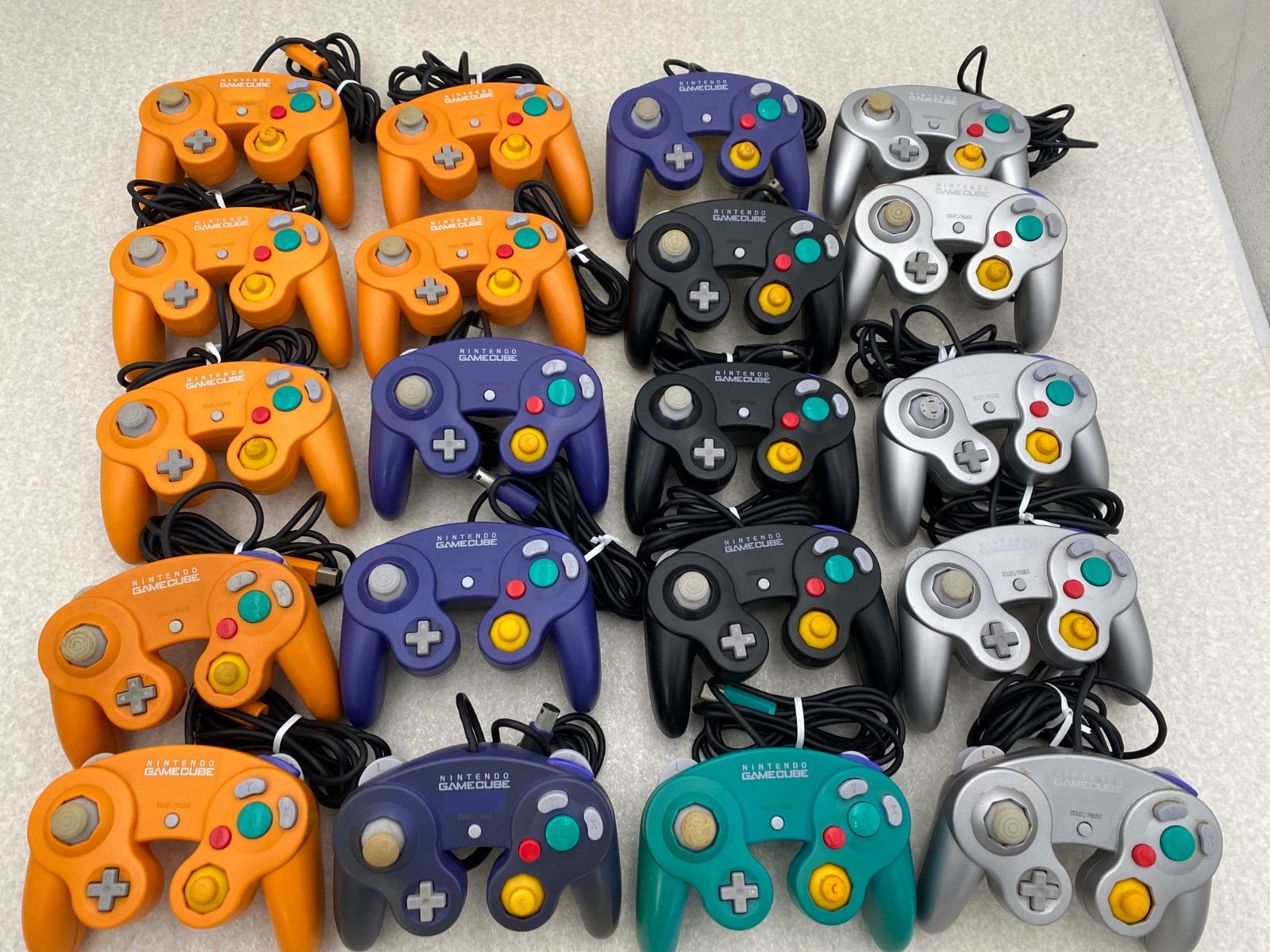 ニンテンドーゲームキューブ コントローラー ジャンク まとめ売り 20点