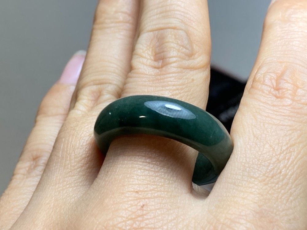 L16-57 糯氷種 25.0号 紺色 ミャンマー産 A貨 本翡翠 くりぬき リング