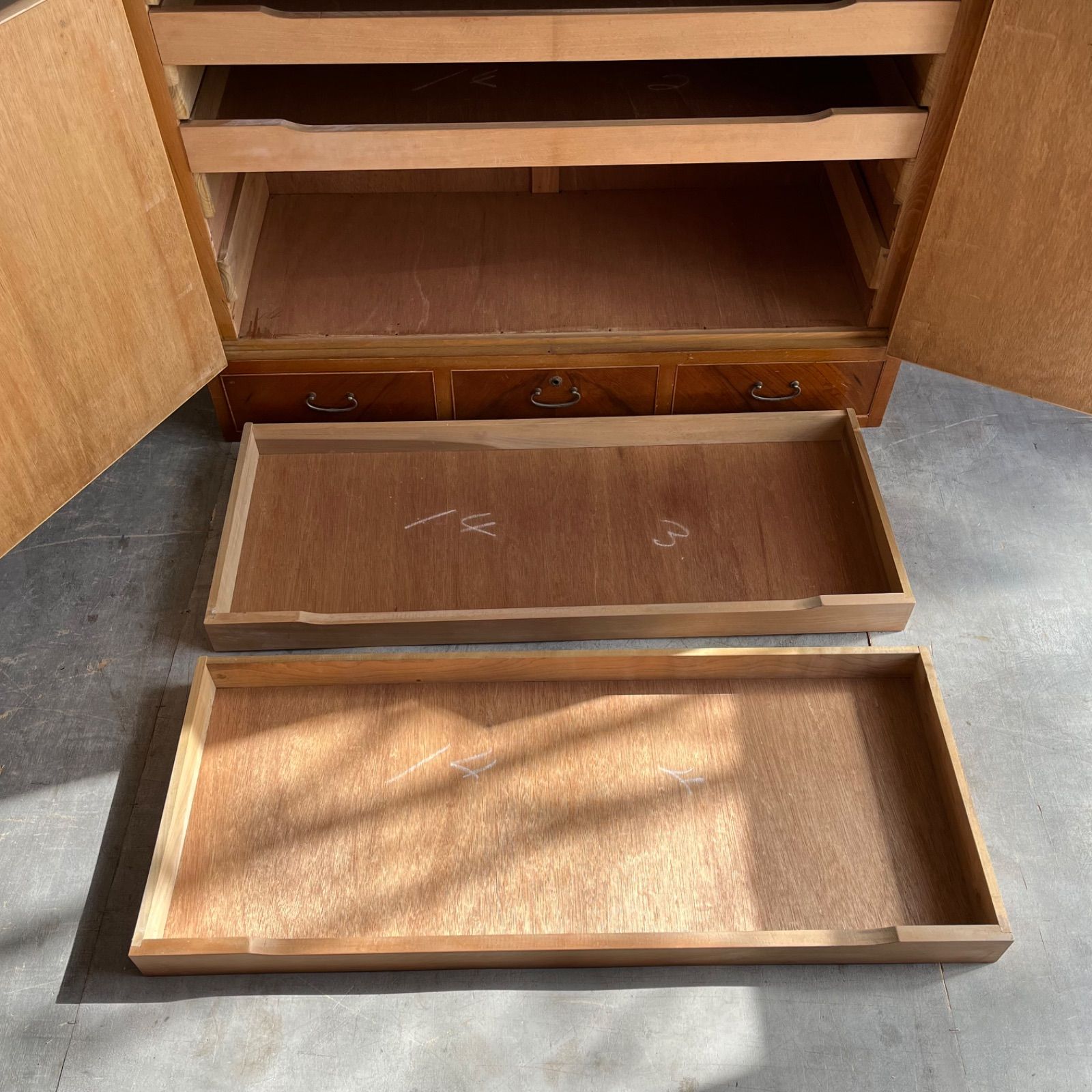 アンティーク チェスト 箪笥 ローボード ローテーブル テレビ台 昭和