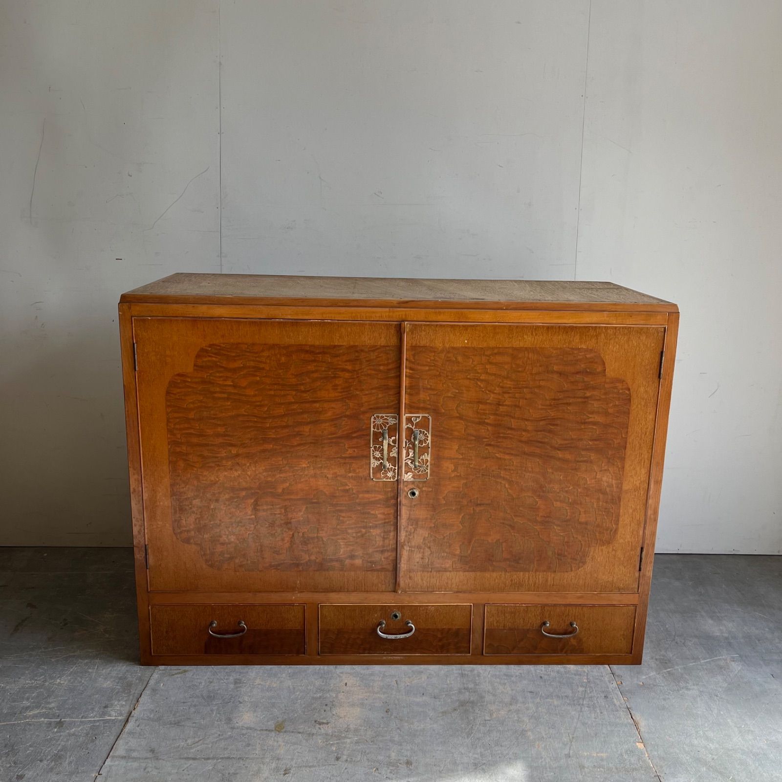 アンティーク チェスト 箪笥 ローボード ローテーブル テレビ台 昭和