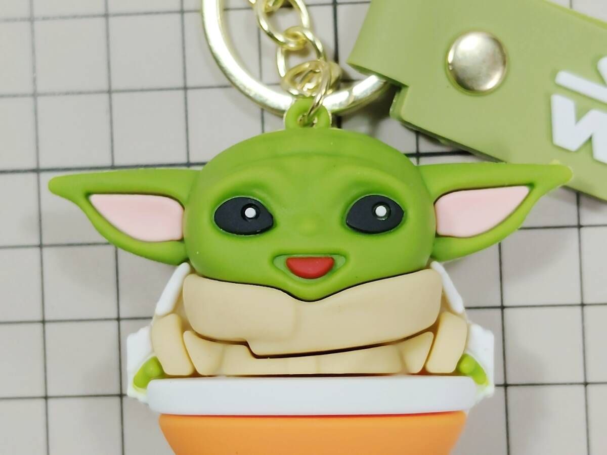 マスコット型 キーホルダー ベビーヨーダ:グローグー （スター