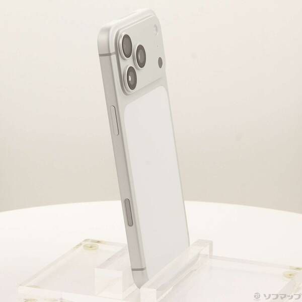 ソフマップ 〔中古品〕 iPhone17 Pro Max 1TB シルバー MFYF4J／A SIM