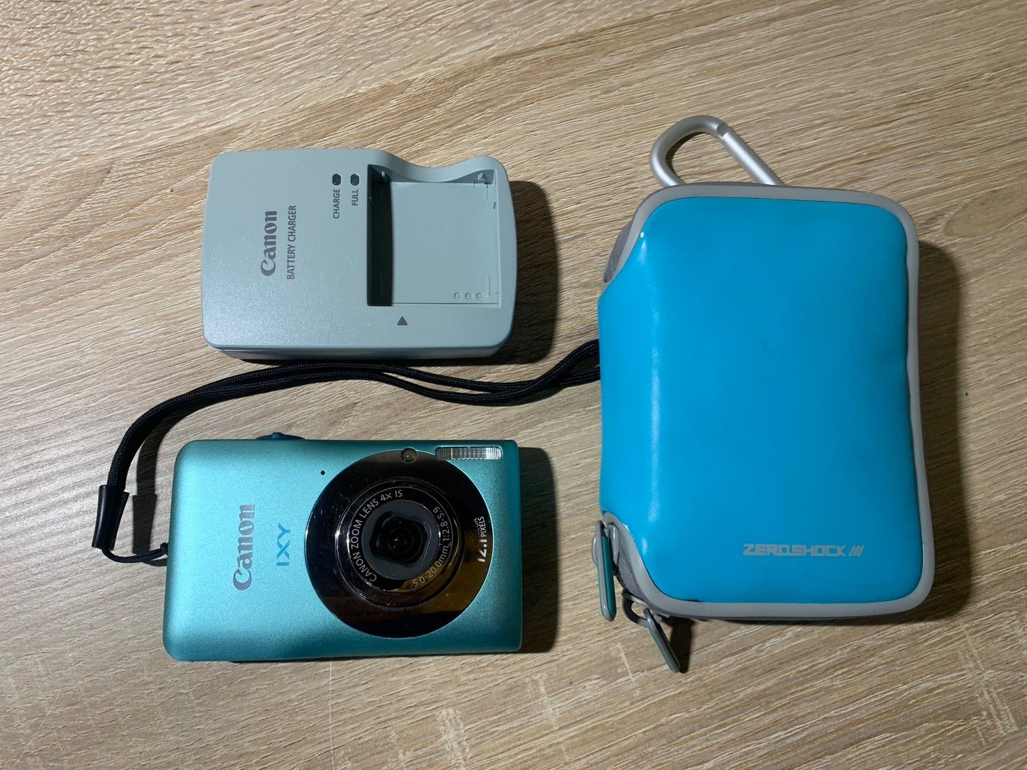 8015 Canon IXY 200F グリーン デジカメ - メルカリ