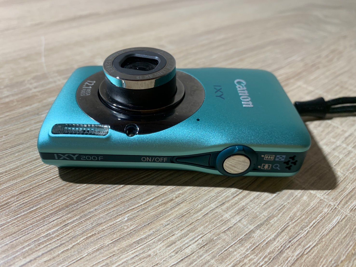 8015 Canon IXY 200F グリーン デジカメ - メルカリ