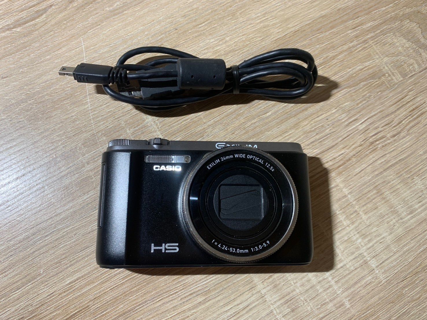 8014 Casio カシオ EXILIM EX-ZR1100 ブラック デジカメ - メルカリ