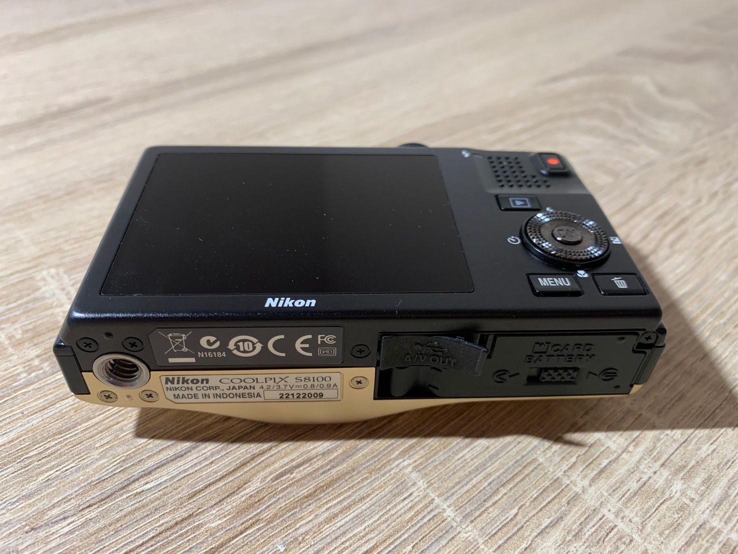 8021 Nikon COOLPIX S8100 ゴールド デジカメ - メルカリ