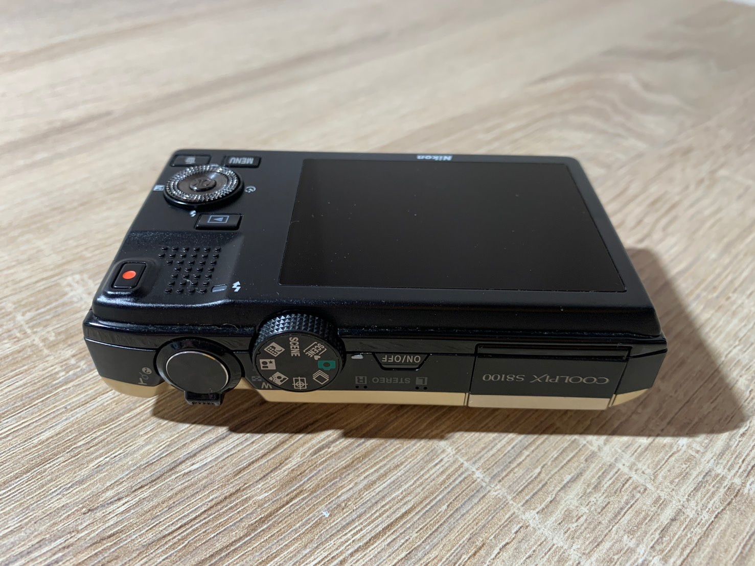 8021 Nikon COOLPIX S8100 ゴールド デジカメ - メルカリ