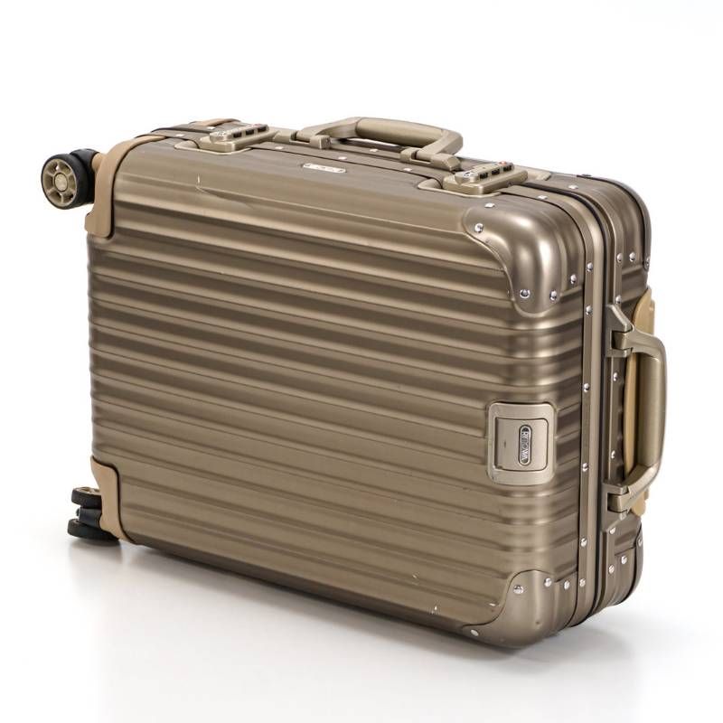 リモワ トパーズ 32L 機内持ち込み 4輪 TSAロック キャビン アルミ 美品 RIMOWA リモワ TOPAS トパーズ 32L 機内持ち込み 4輪 TSAロック