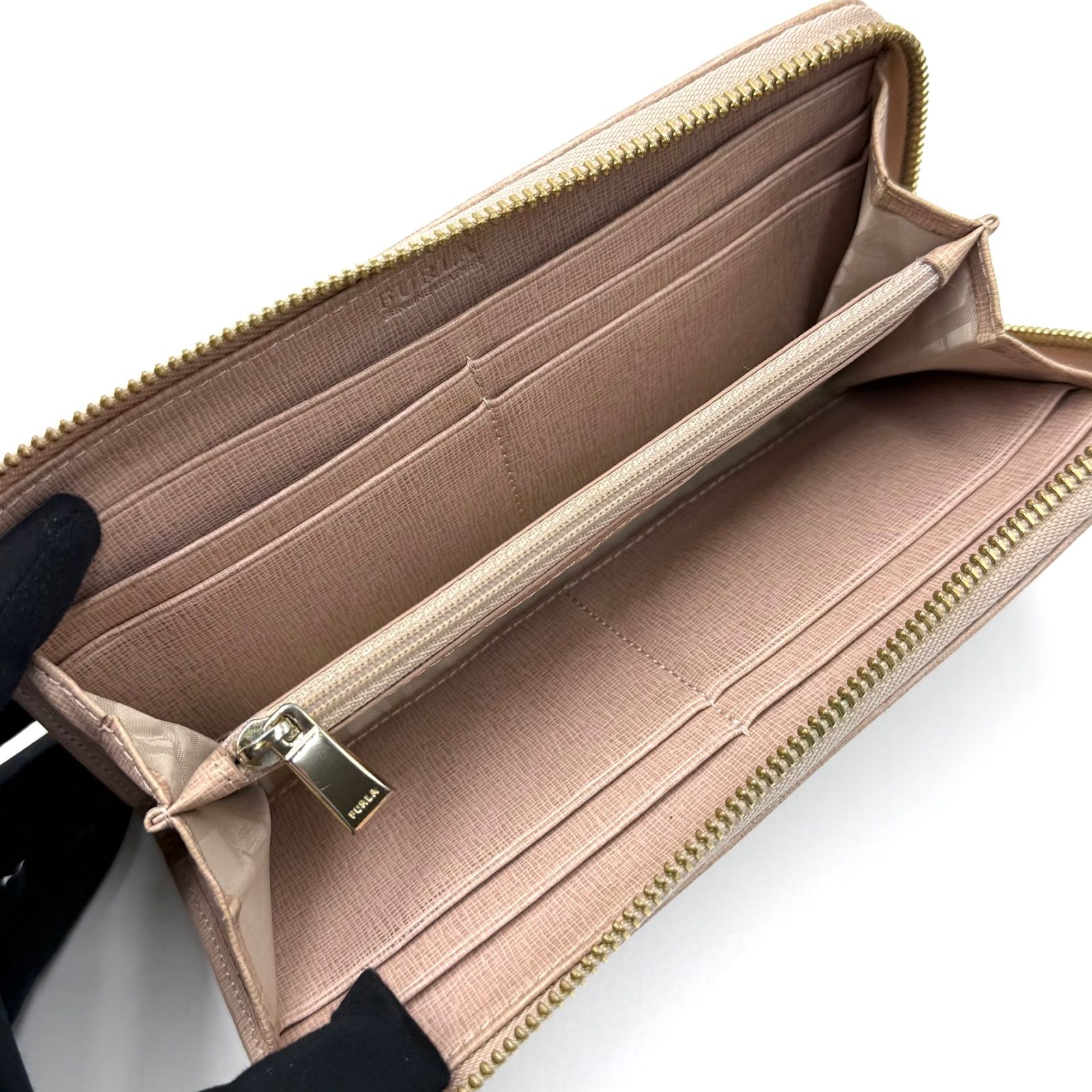 フルラ FURLA 長財布 L字ファスナー ゴールド金具 お札入れ レディース 
