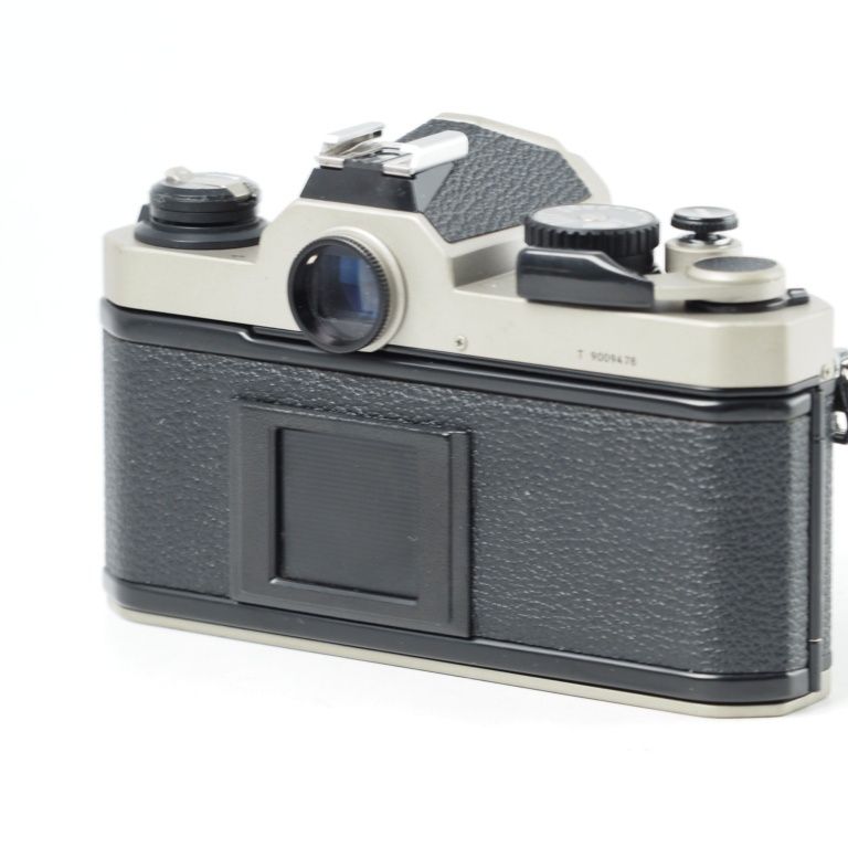 Nikon ニコン FM2/T チタン フィルム一眼レフ ボディ FM2T #14384