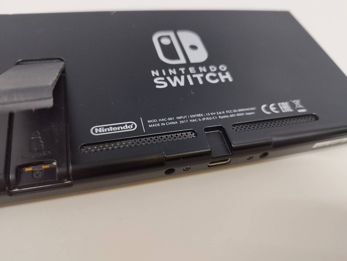 Nintendo Switch HAC-001 本体のみ (2017年製) - メルカリ