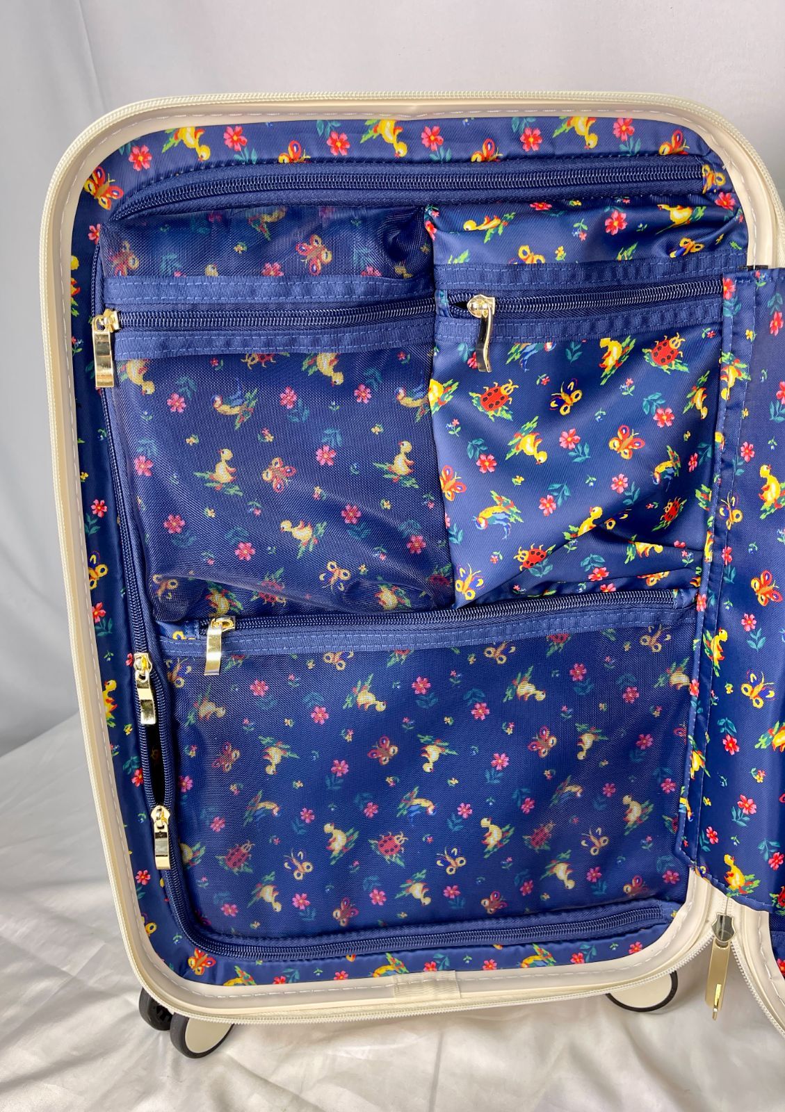 ③【完売品】新品 FEILER フェイラー ハイジ トローリーバッグ HE