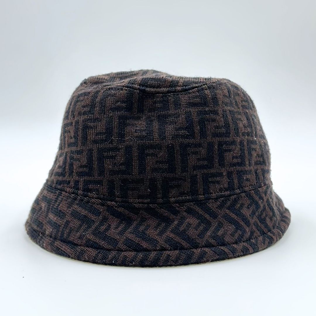 【美品】FENDI フェンディ バケットハット ズッカ柄 正規品 美品】Fendi ズッカ柄 バケットハット - メルカリ