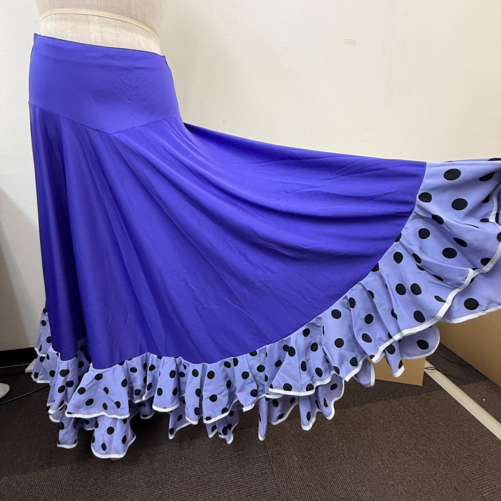 フラメンコ衣装 スカート ファルダ 紫 フリル ドット - メルカリ