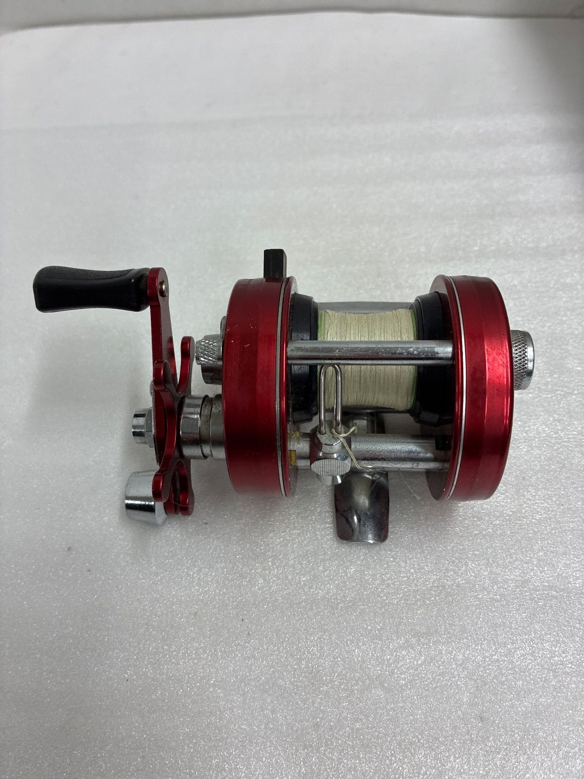 ABU Ambassadeur 2500C iar RED 【公式通販】