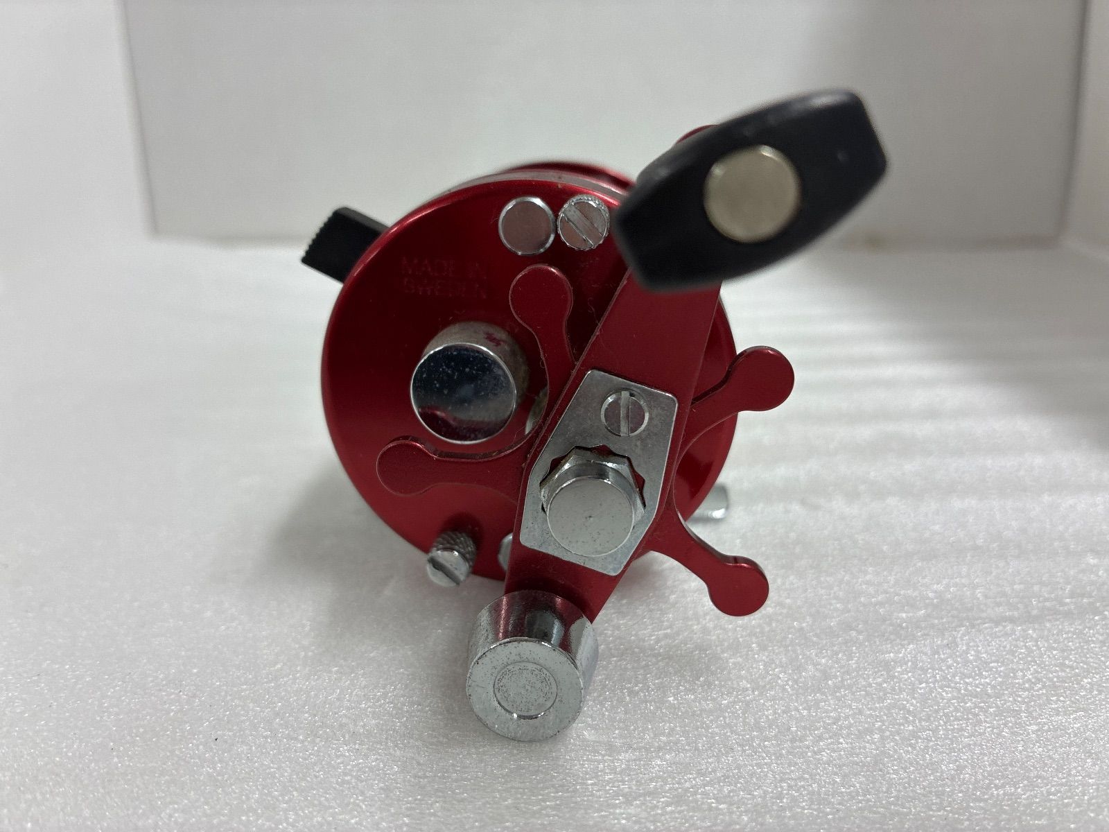 ABU Ambassadeur 2500C iar RED 【公式通販】