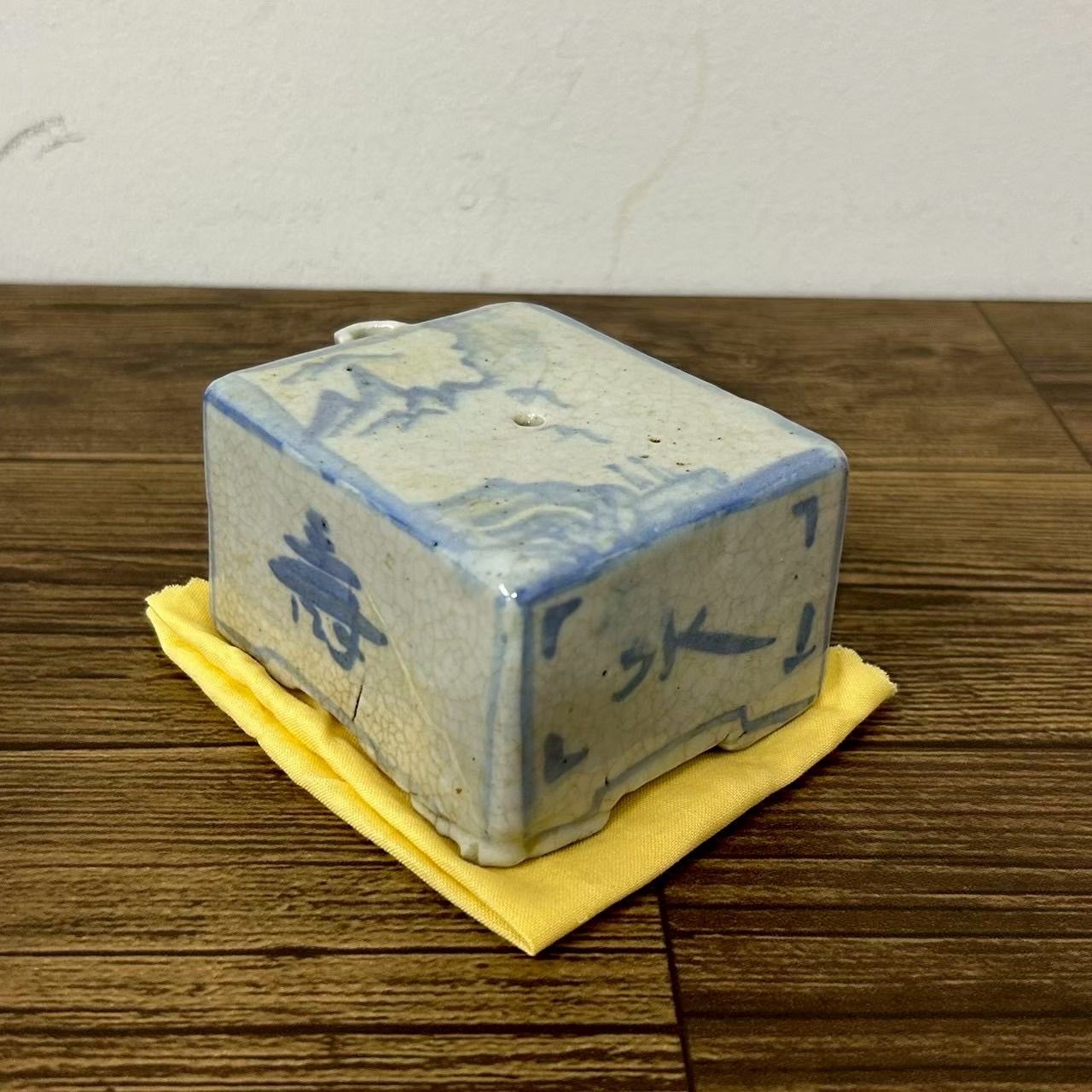 水滴 白磁 李朝 木箱入り 朝鮮半島 書道具 - メルカリ