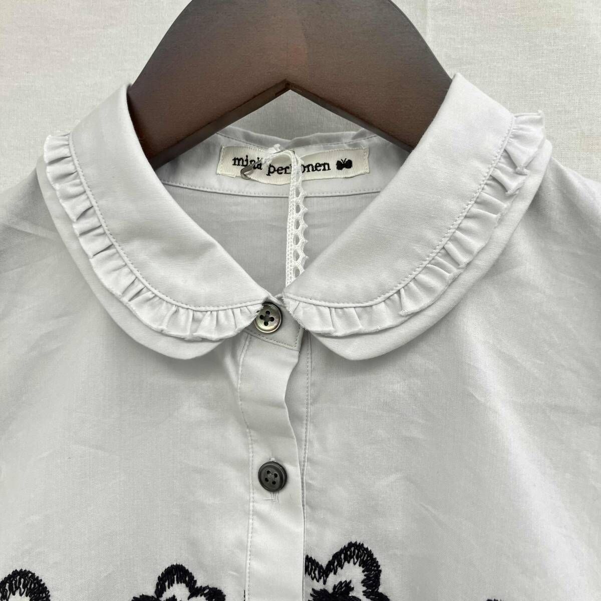 mina perhonen/ミナペルホネン／長袖シャツ・ブラウス／ライトグレー