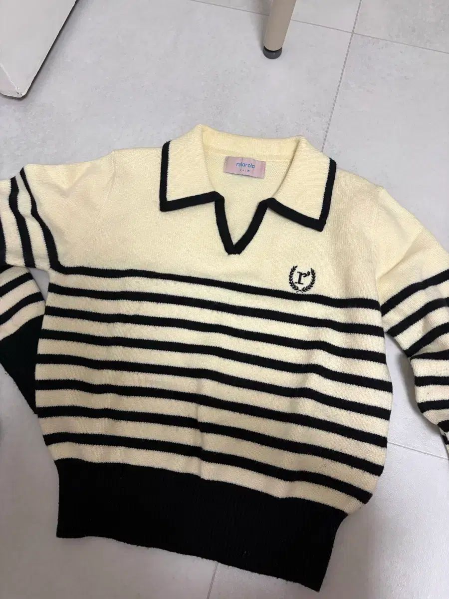 ROLAROLA WOOL フィラ ストライプ ニットポロシャツ ROLAROLA ストライプ ニット F - メルカリ