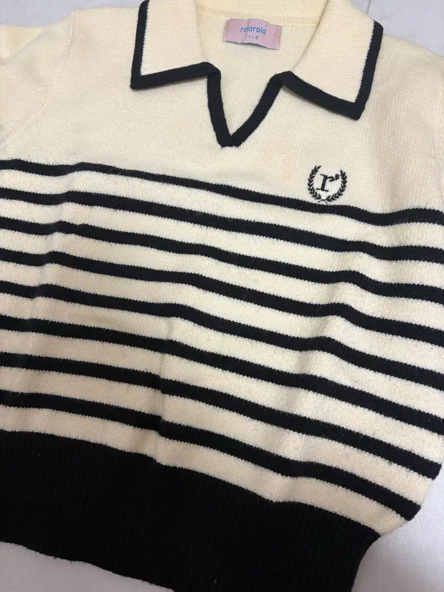 ROLAROLA WOOL フィラ ストライプ ニットポロシャツ ROLAROLA ストライプ ニット F - メルカリ