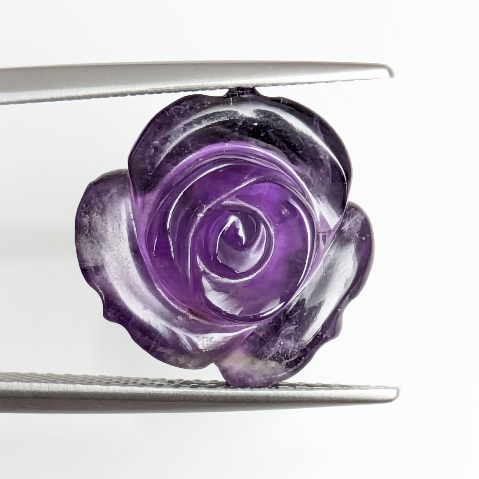 アメシスト 彫刻（薔薇） ミャンマー産 【8.77ct】PRO208205 - メルカリ