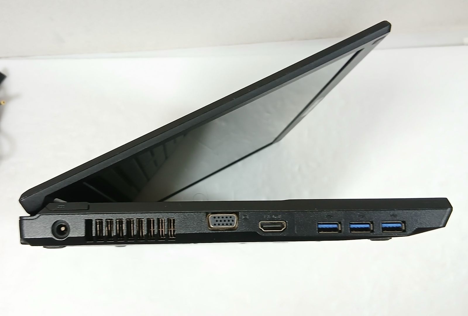 初期設定不要☆富士通 第10世代 Core i3 10110U 2.1GHz 8GB 500GB