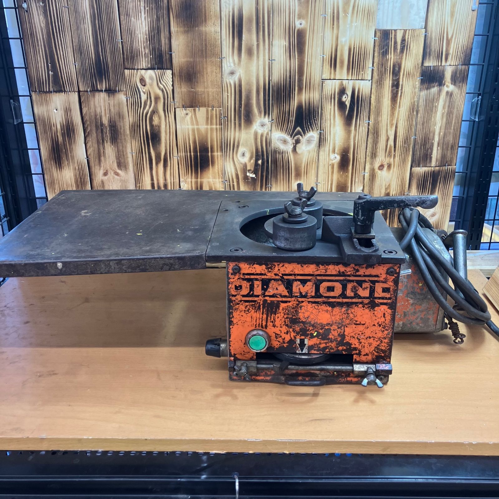 中古品 ダイアモンド ミニベンダー DBD-16L コード年製1996年 動作OK 付属品しっかりついてます 只今販売中です！ ☆IKK DIAMOND(旧:石原) 鉄筋ベンダー DBD-16L【越谷店】 - メルカリ