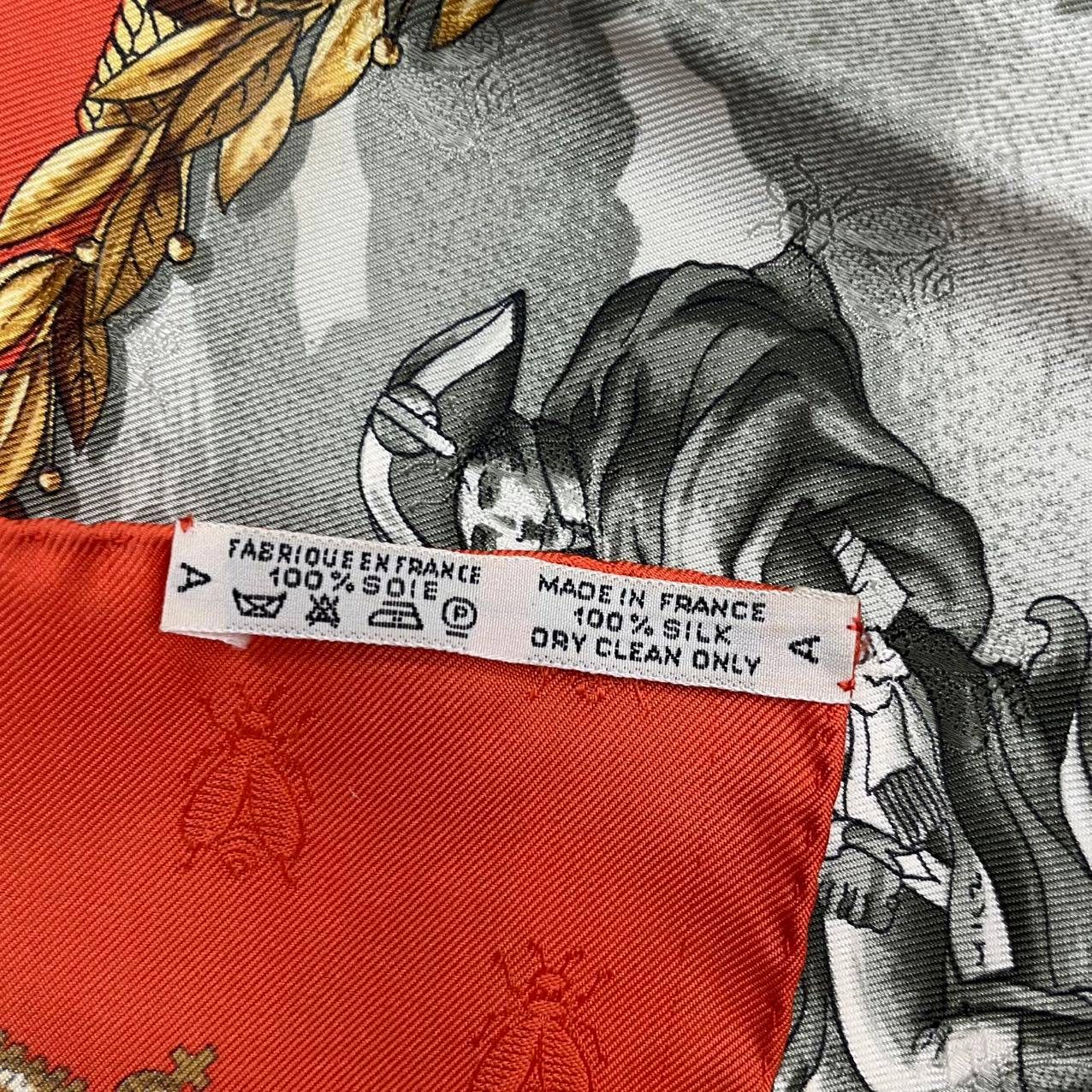 極美品 HERMES エルメス スカーフ シルク100％ カレ90 NAPOLEON レッド