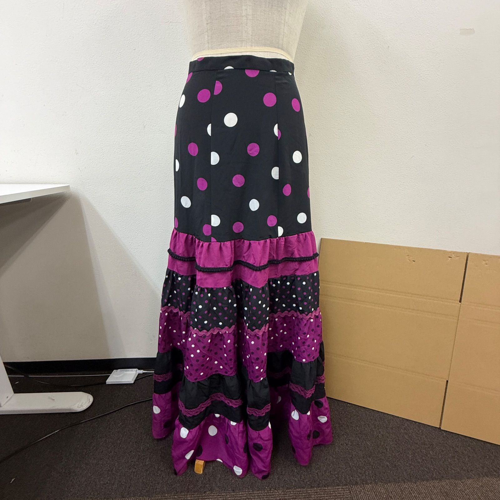 値下げ】フラメンコ衣装サイズL 紫地✖️黒ドット 値下げ】フラメンコ