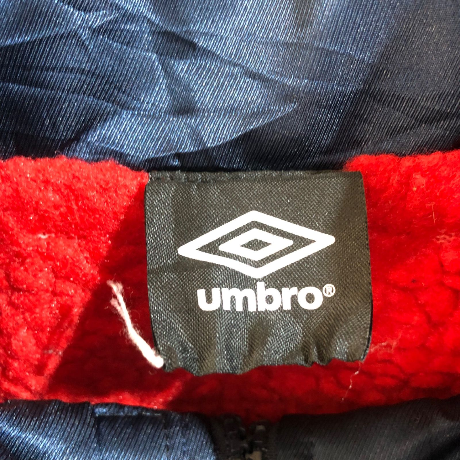 子供用　umbro ベンチコート ネイビー/レッド　160 1685 umbro ベンチコート ネイビー レッド 160cm アンブロ ナイロン