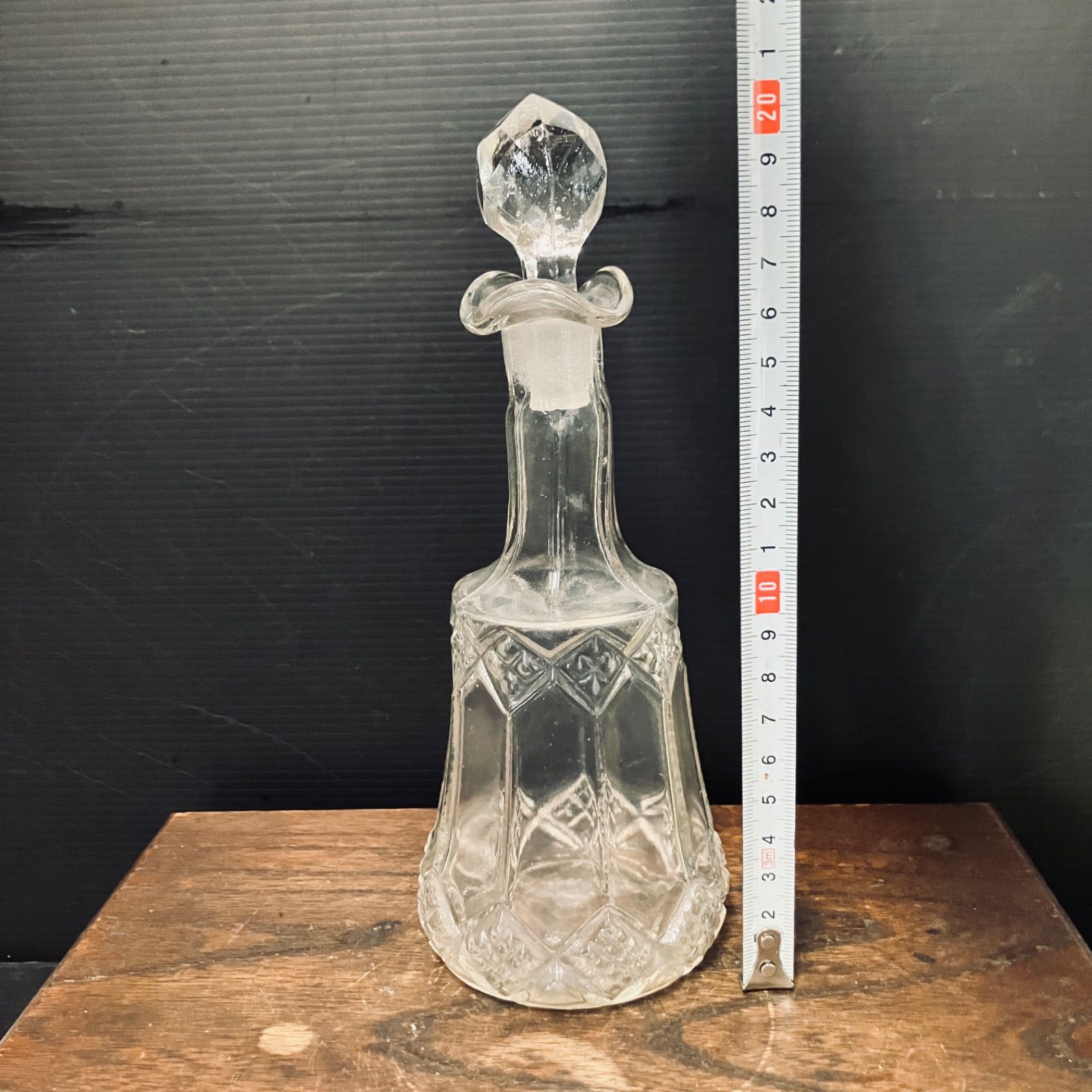 ウランガラス デキャンタ 栓付き 昭和レトロ ガラスボトル ブラック