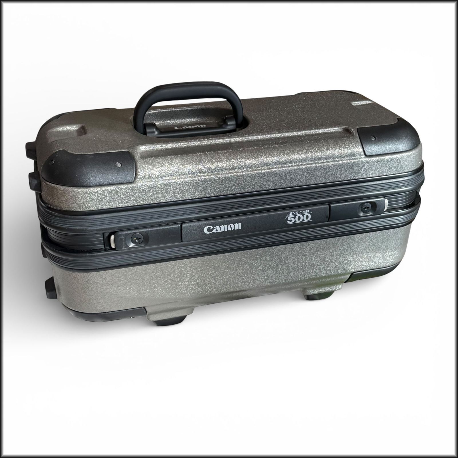 ◆Canon◆キャノン レンズケース 500 ハードケース 鍵2本付き 中古 質