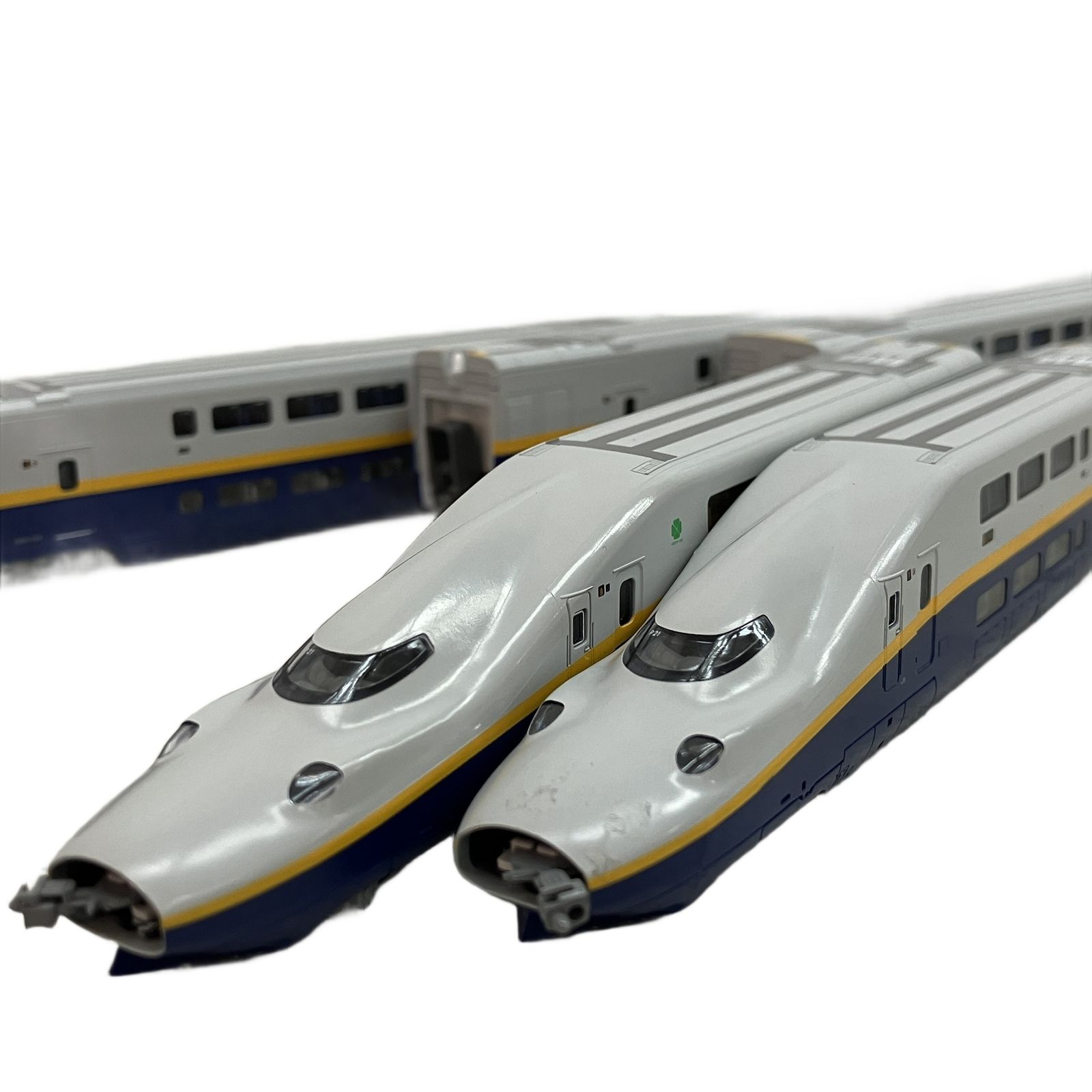 KATO E4系　e4max 新幹線　nゲージ　10-292/10-293 KATO 10-292 10-293 E4系 新幹線「Max」 基本+増結 5両セット 鉄道模型