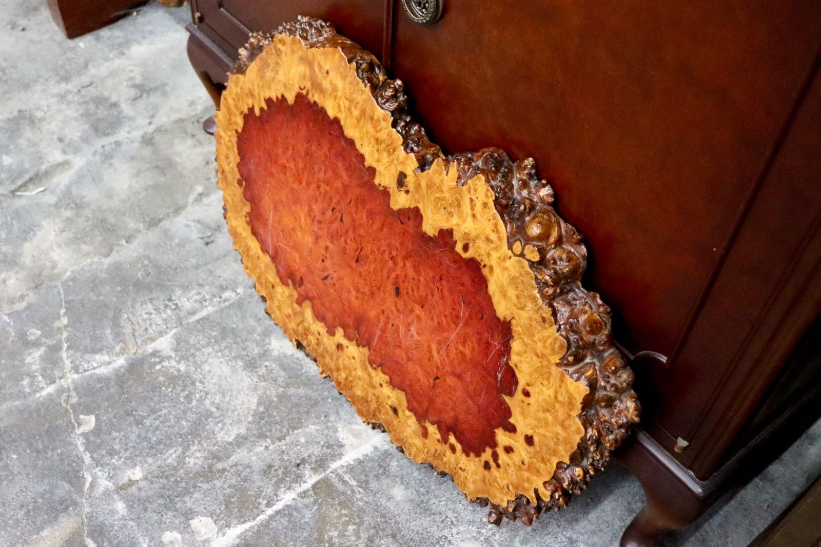 GMIH340○花梨 花台 一枚板 無垢材 瘤杢 葡萄杢 満鬼面紋 プレート