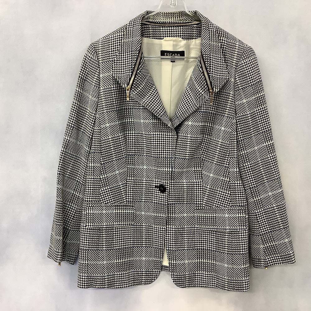 ESCADA エスカーダ ジャケット - メルカリ