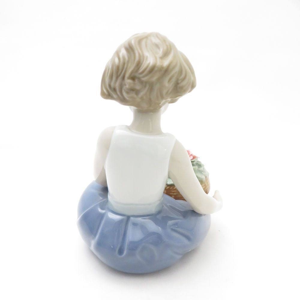 美品 LLADRO リヤドロ 8574 どこに飾ろうかな フィギュリン 置物