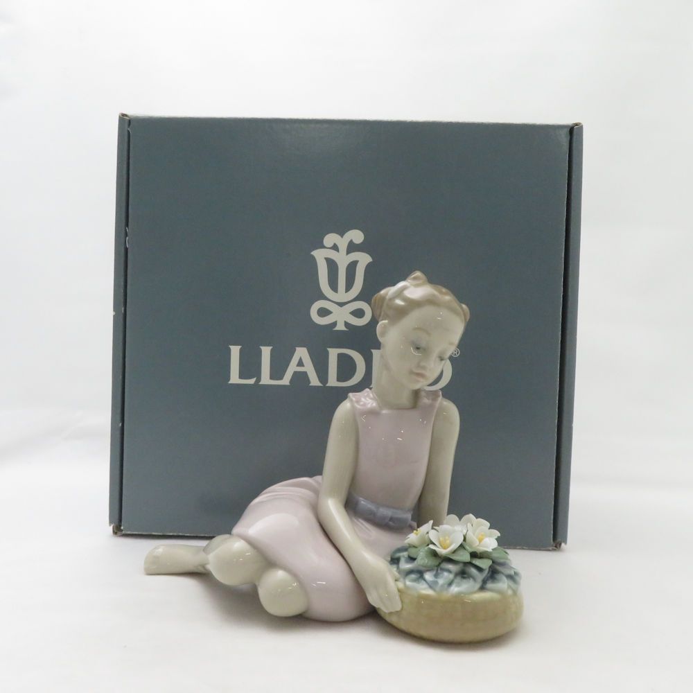 未使用 LLADRO リヤドロ 8573 きれいに咲いてね フィギュリン 置物