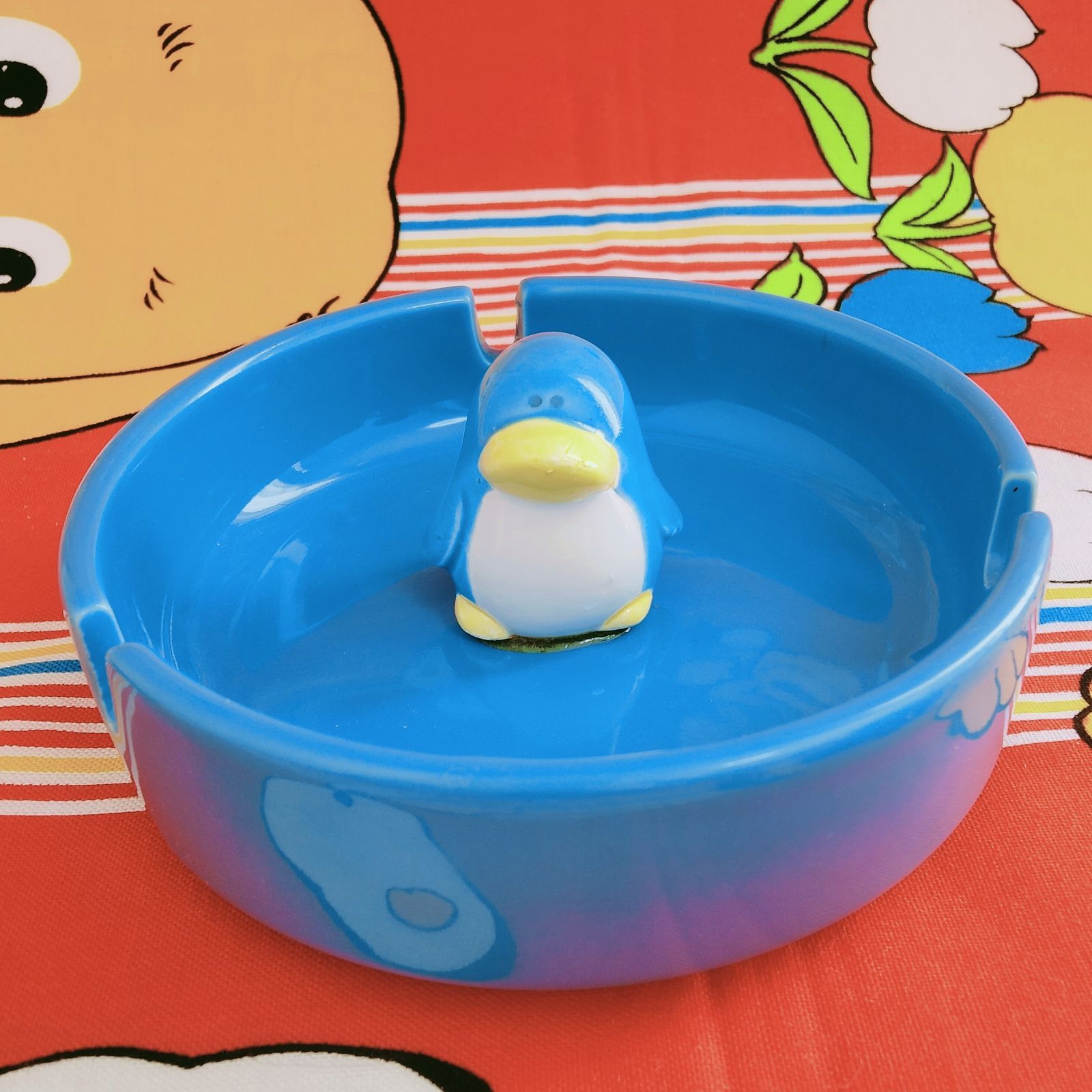 新品 さてんのにーちゃん 灰皿 トレイ ファンシー レトロ 平成レトロ】 ちょこんとペンギン灰皿 ファンシー雑貨 小物入れ - メルカリ