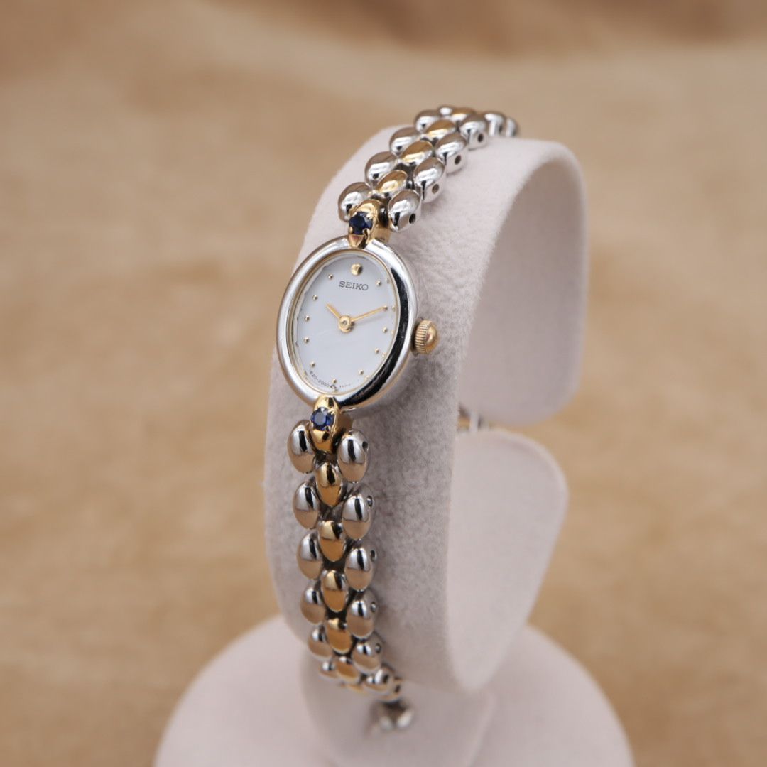 CH80 【電池交換/洗浄済】SEIKO 1E20-6160 セイコー 白文字盤 オーバル