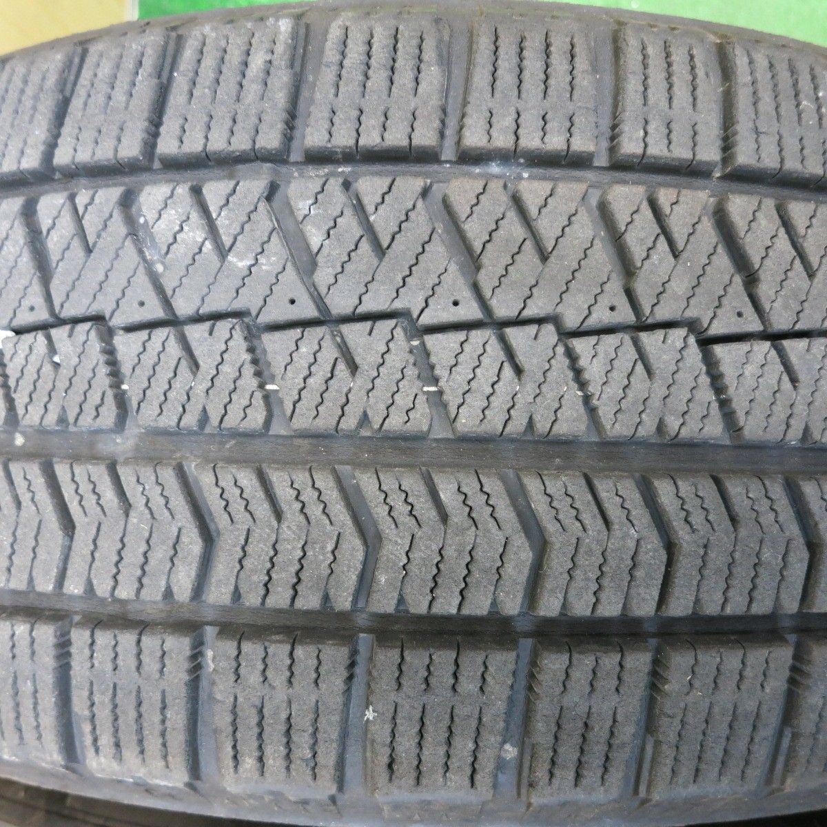 4本価格☆ベンツ W177 Aクラス 純正 205/60R16 スタッドレス 