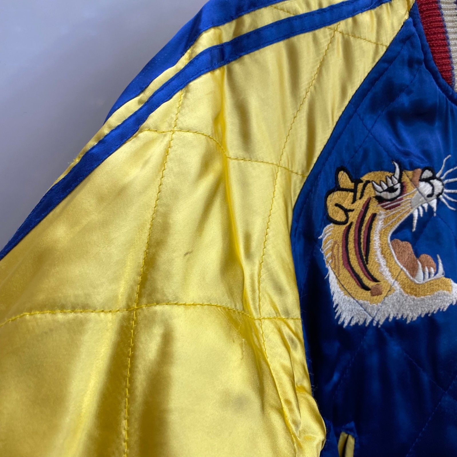 スイッチ Switch 90's 別珍 サテンキルト リバーシブル スカジャン